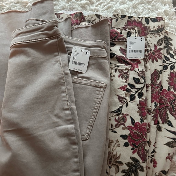 NWT flare jeans - Picture 2 of 2